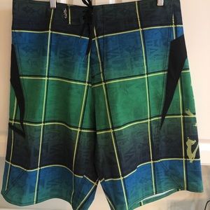 Salt Life Board Shorts - 36